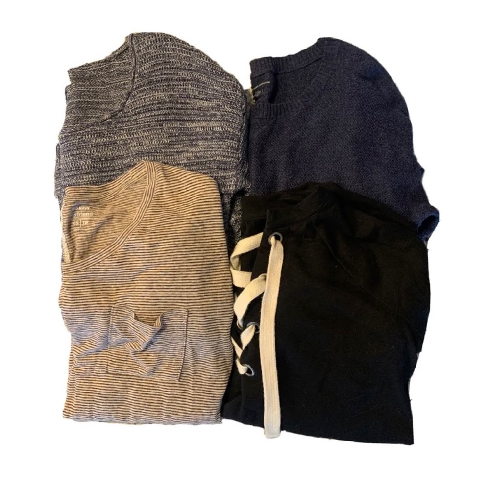 Lot Of 4 Women’s Long Sleeve Blouses/Sweaters - Size XS/S